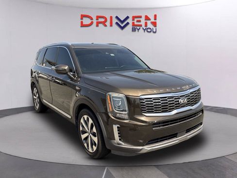 Used 2020 Kia Telluride EX w/ EX Premium Package AWD/4WD image 2