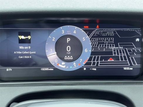 Used 2024 Land Rover Range Rover Velar S image 21