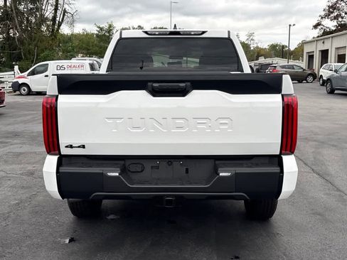 Used 2025 Toyota Tundra SR w/ SR Tow Package AWD/4WD image 28