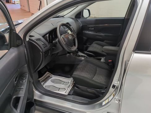 Used 2024 Mitsubishi Outlander Sport ES AWD/4WD image 15