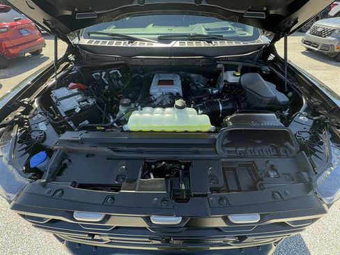 Used 2025 Ford F150 Raptor w/ Equipment Group 803A Raptor R AWD/4WD image 25