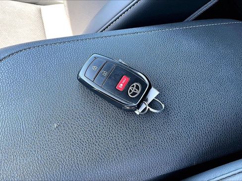 Used 2024 Toyota Camry XSE w/ Navigation Package FWD image 34