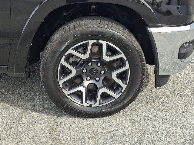 Used 2026 RAM 1500 Laramie AWD/4WD image 8