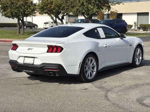 Used 2024 Ford Mustang GT Premium image 4