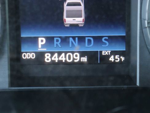 Certified 2017 Toyota Tundra SR5 image 11