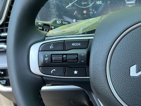 Certified 2025 Kia Sportage SX FWD image 20