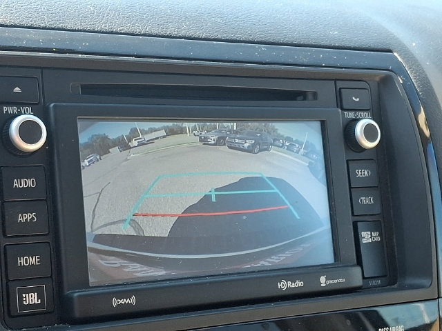 Used 2018 Toyota Sequoia Platinum AWD/4WD image 18
