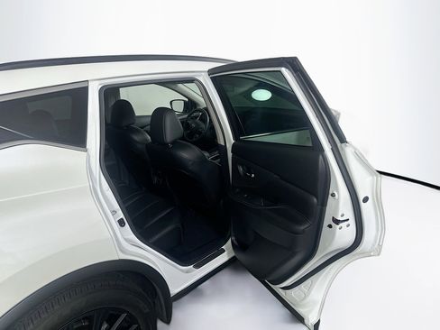 Used 2024 Nissan Murano SV w/ SV Midnight Edition Package FWD image 27