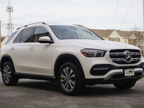 Used 2020 Mercedes-Benz GLE 350 4MATIC image 3