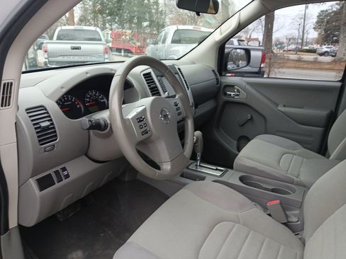 Used 2019 Nissan Frontier S image 14