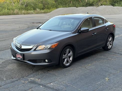 Used 2015 Acura ILX w/ Premium Package FWD image 3