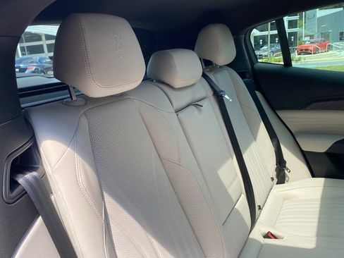 New 2024 Maserati Grecale GT image 42