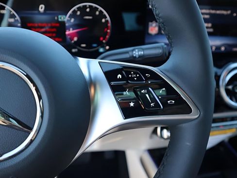 New 2026 Mercedes-Benz GLA 250 4MATIC image 41