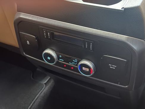 Used 2022 Ford Expedition Platinum RWD image 30