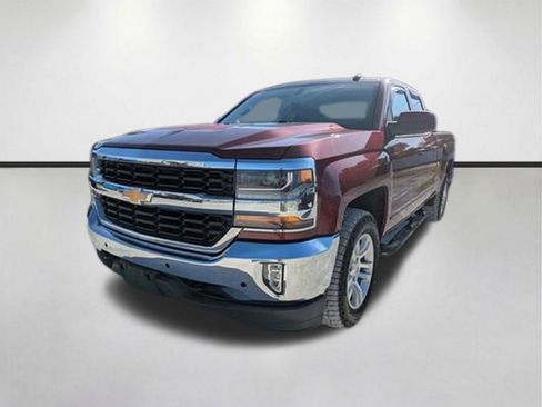 Used 2017 Chevrolet Silverado 1500 LT w/ All Star Edition AWD/4WD image 7