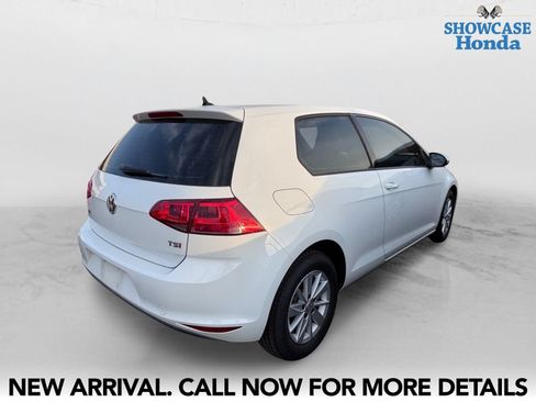 Used 2016 Volkswagen Golf 2-Door FWD image 5