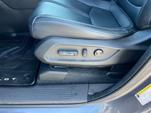 Used 2023 Honda Pilot Touring image 28