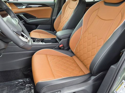New 2026 Volkswagen Tiguan SEL R-Line AWD/4WD image 9