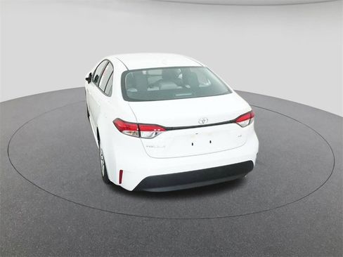 New 2026 Toyota Corolla LE image 6