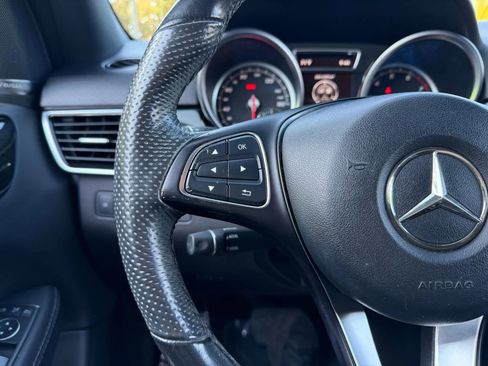 Used 2018 Mercedes-Benz GLE 350 image 27