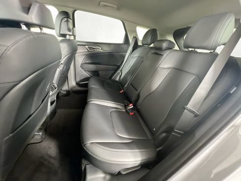 Used 2024 Kia Sportage EX AWD/4WD image 25