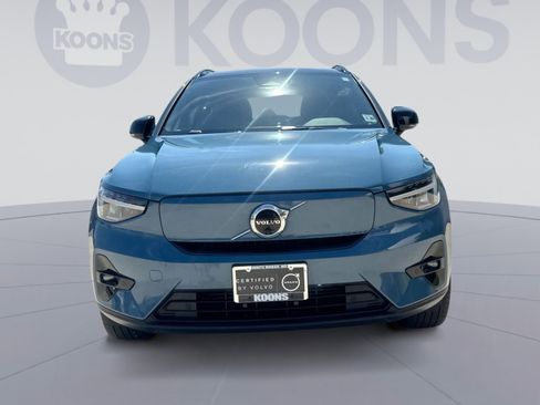Used 2023 Volvo XC40 Recharge Plus w/ Protection Package Premier AWD/4WD image 11