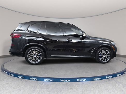 Used 2023 BMW X5 M50i w/ Executive Package image 5