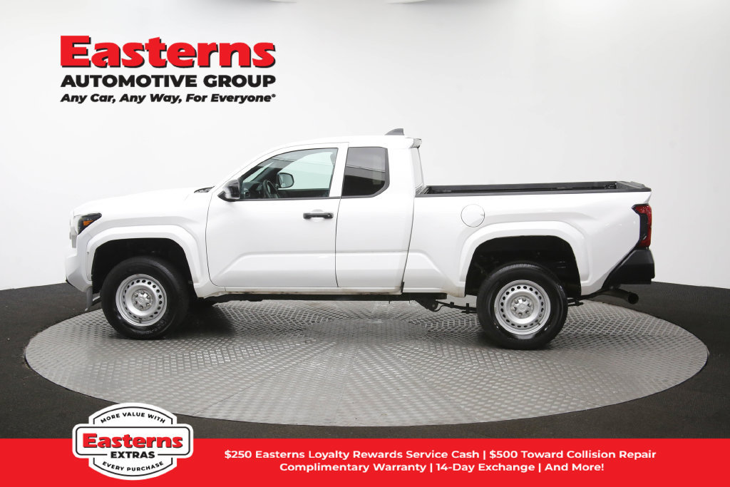 Used 2025 Toyota Tacoma SR RWD image 57