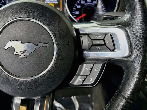 Used 2017 Ford Mustang Convertible RWD image 15