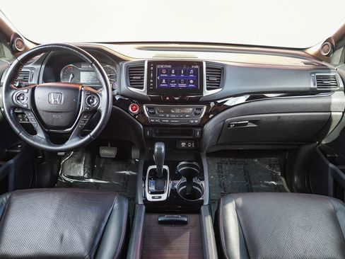 Used 2019 Honda Ridgeline Black Edition image 15
