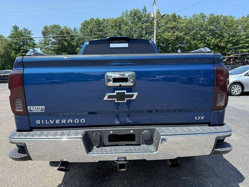 Used 2016 Chevrolet Silverado 1500 LTZ w/ LTZ Plus Package AWD/4WD image 9