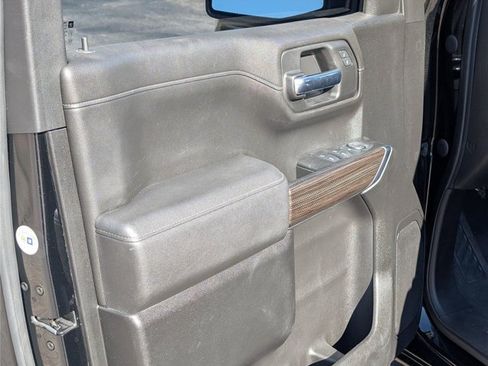 Used 2021 Chevrolet Silverado 1500 LT AWD/4WD image 19