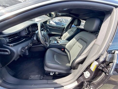 Used 2022 Maserati Quattroporte GT image 23