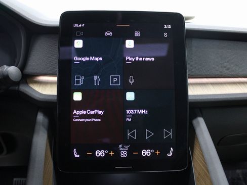 Used 2021 Polestar Polestar 2 image 39