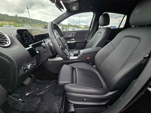 Used 2023 Mercedes-Benz GLA 250 4MATIC image 21