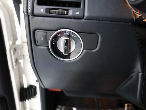 Used 2018 Mercedes-Benz G 550 Squared image 84