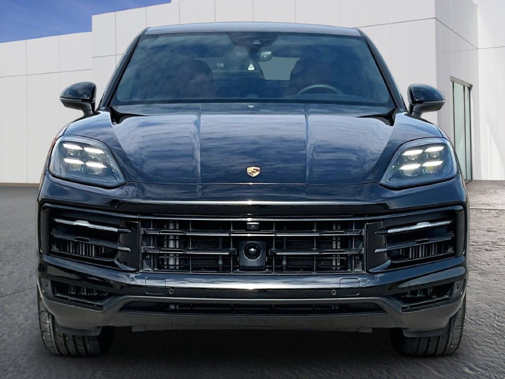 Certified 2024 Porsche Cayenne Coupe AWD/4WD image 10