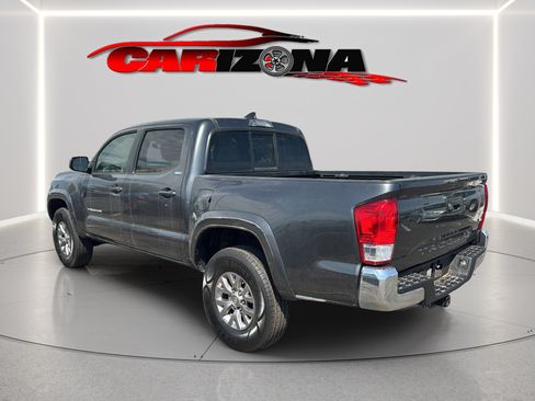 Used 2016 Toyota Tacoma SR5 w/ SR5 Appearance Package (SN) RWD image 9