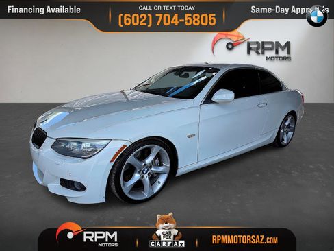 Used 2013 BMW 335i Convertible image 3