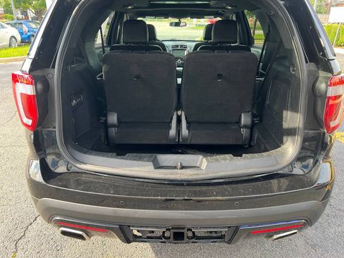 Used 2017 Ford Explorer Sport w/ Equipment Group 401A AWD/4WD image 15