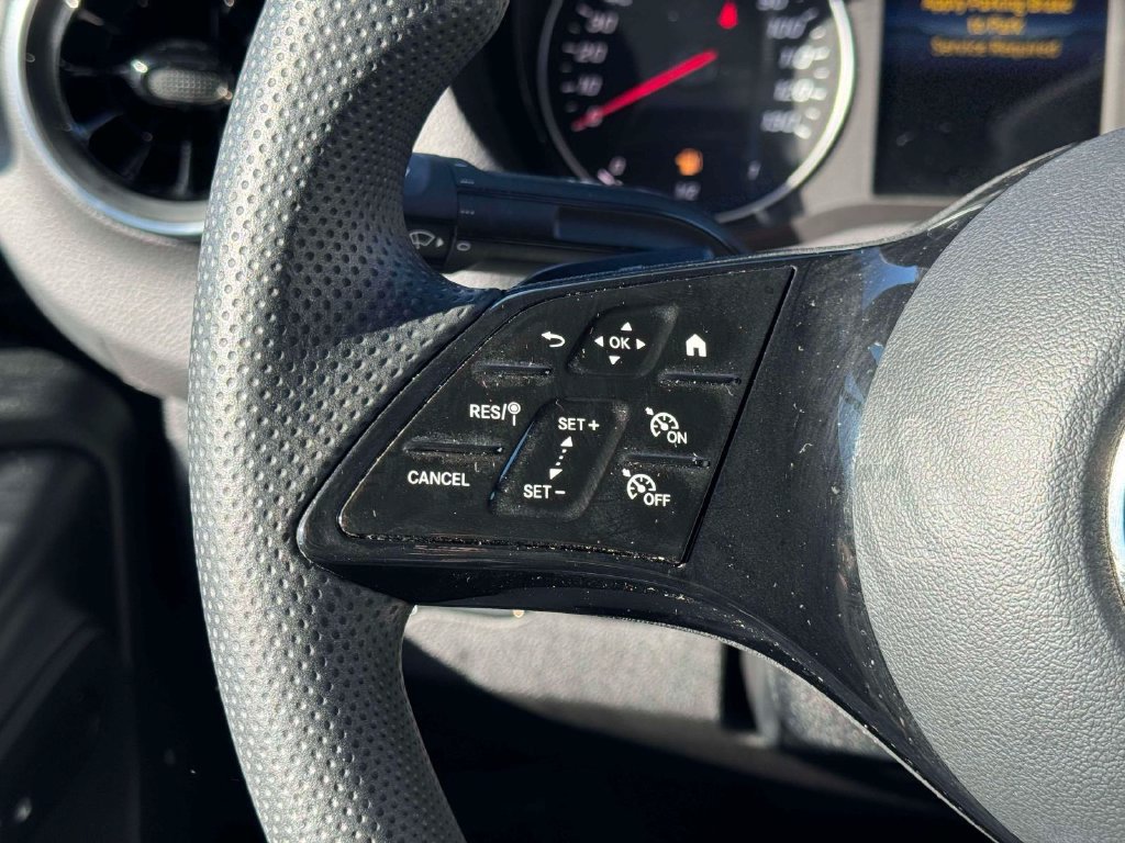 Used 2025 Mercedes-Benz Sprinter 2500 image 23