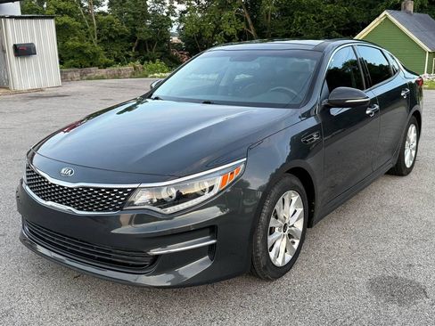 Used 2016 Kia Optima EX w/ Premium Package FWD image 6