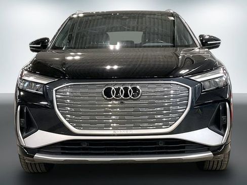 Used 2023 Audi Q4 e-tron Premium w/ Convenience Package AWD/4WD image 3