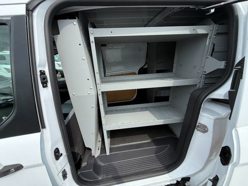 Used 2018 Ford Transit Connect XL image 8