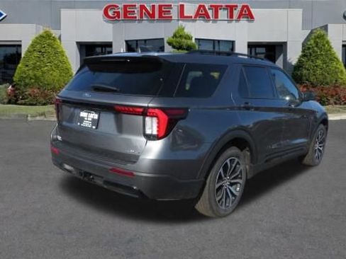 New 2026 Ford Explorer ST-Line image 7