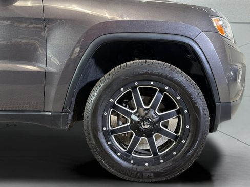 Used 2016 Jeep Grand Cherokee Limited w/ Trailer Tow Group IV RWD image 34