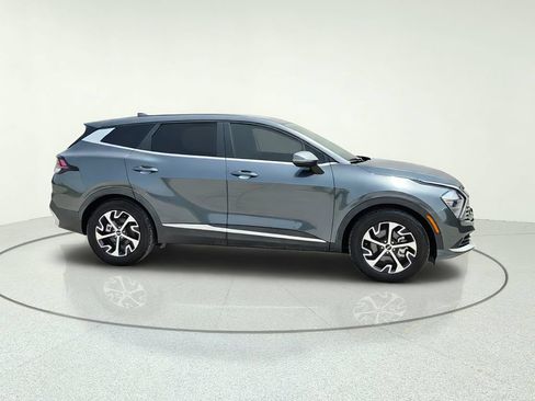 Used 2023 Kia Sportage EX FWD image 8