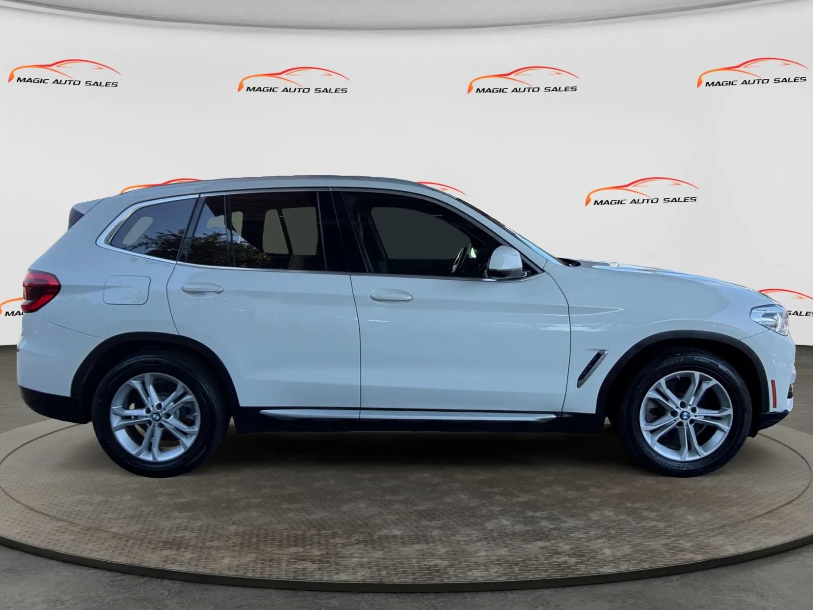 Used 2018 BMW X3 xDrive30i w/ Convenience Package AWD/4WD image 6