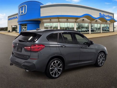 Used 2021 BMW X1 xDrive28i w/ M Sport Package image 8