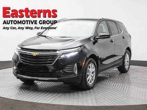 Used 2024 Chevrolet Equinox LT image 1